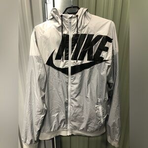Nike Windrunner jacket windbreaker size large